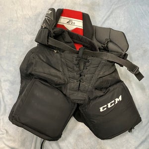 Black Junior Small CCM E2.5 Hockey Goalie Pants (Used)