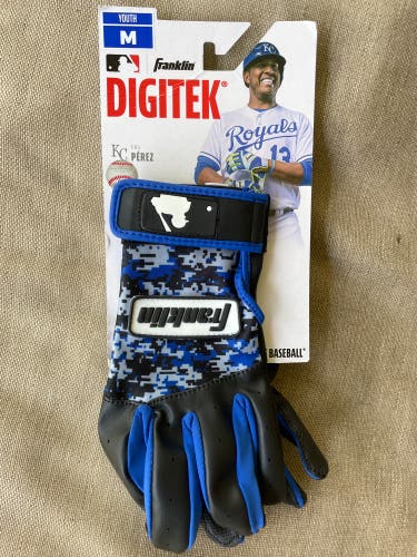 Youth Medium Franklin DigiTek Batting Gloves (New)