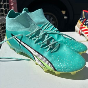 Size 9 Men’s Puma Ultra Pro FG AG Soccer Cleats