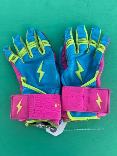 Pink Youth Large Bruce Bolt Batting Gloves