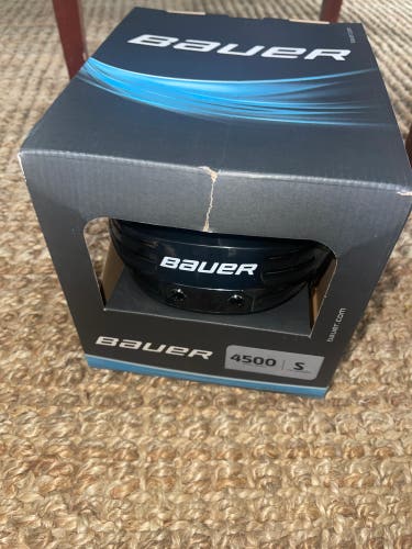 New Small Bauer 4500 Helmet Pro Stock