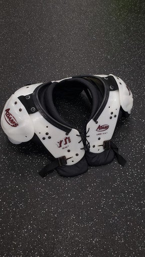 Used Adams YT 200 FB Shoulder Pads White LG 11849-S000032120