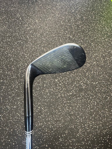 Used Cleveland CG14 Golf Wedge Mens RH 52 Degree 11849-S000032108