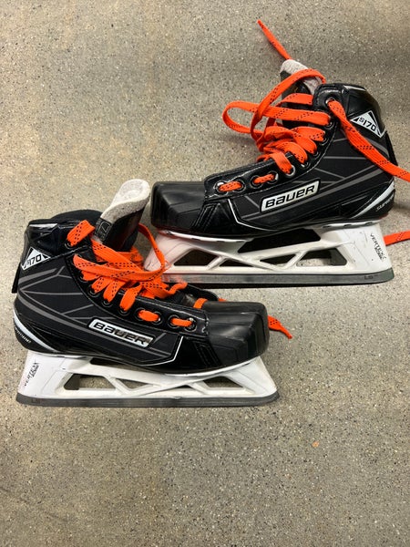Senior Bauer Supreme S170 Hockey Goalie Skates Extra Wide Width 7.5 (Used)