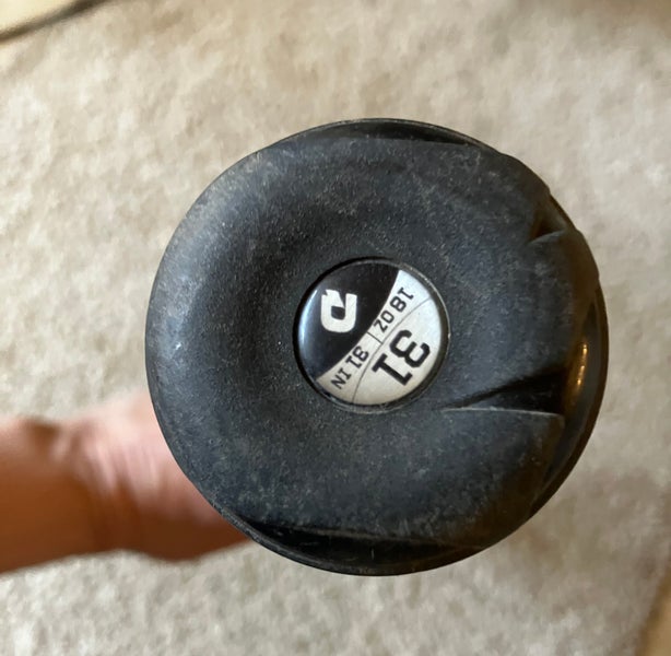 2019 DeMarini Vendetta Composite Bat (-12) 19 oz 31" (Used)