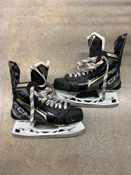 Senior CCM Tacks AS-570 Hockey Skates Regular Width 8.5 (Used)