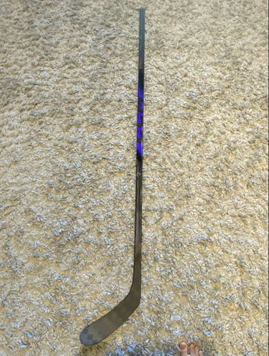 Brand New CCM Trigger 10 pro P28 70 flex RH