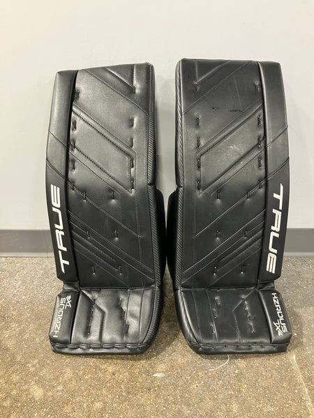 Black 29" Intermediate True HZRDUS 7X4 Goalie Leg Pads (Used)