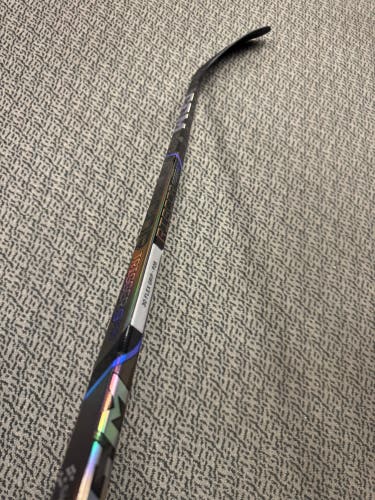 Junior CCM Trigger 9 Pro Left Hand Hockey Stick P28 (New) 30 flex