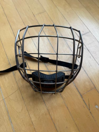 CCM Fitlite Cage (Used)