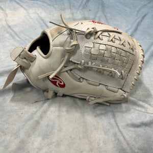White Rawlings Liberty Advanced RH Pitcher's Softball Glove 12" (Used)