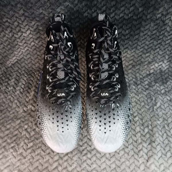 Under Armour Spotlight Clone 3.0 MC Football Cleats Black  display picture 2