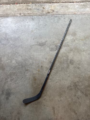 Senior PRO Red Line Right Handed Hockey Stick PRO71 Pro Stock (New)
