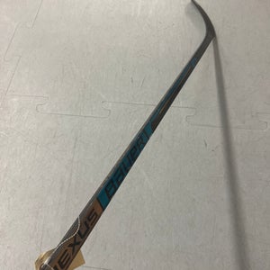 Senior Bauer Nexus 2N Pro Hockey Stick Right Handed PM9 | 65.5"