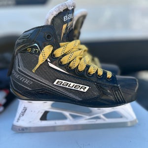 Bauer Supreme S27 Junior Goalie Skates – Size 3.5