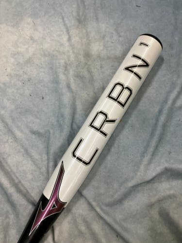 White 2024 Mizuno F24 CRBN1 Composite Bat (-10) Composite 23 oz 33" (Used)