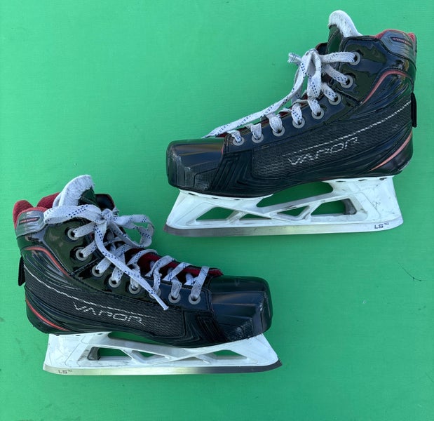 Intermediate Bauer Vapor X800 Hockey Goalie Skates | Size 5 Regular Width (D)