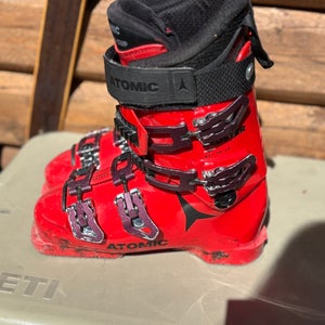 Mondo 24 & 24.5 Unisex Atomic Redster STI 70 LC All Mountain Ski Boots Soft Flex (Used)