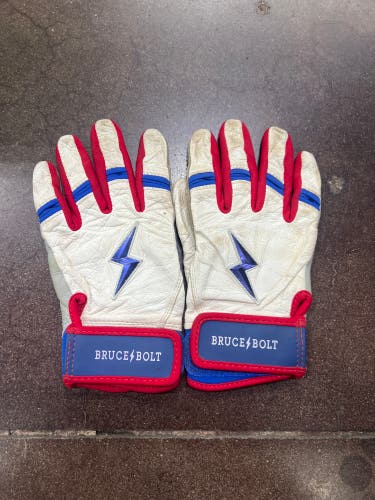 White Youth XL Bruce Bolt Batting Gloves (Used)