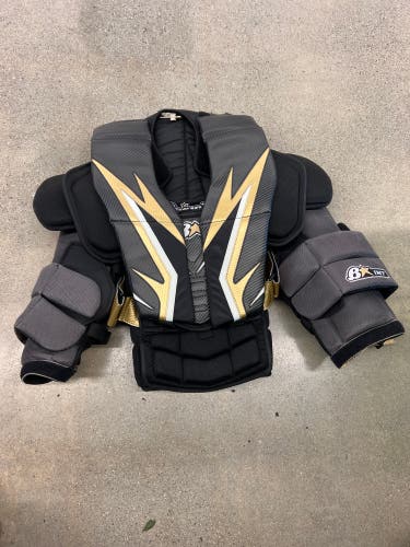 Intermediate Small / Medium Brian's Bstar Goalie Chest Protector (Used)