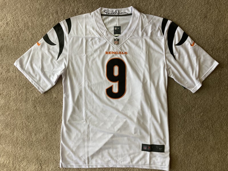 NEW - Men's Stitched Nike NFL Jersey - Joe Burrow - Bengals - XL