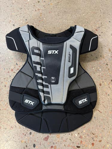 Black Medium STX Shield 400 Chest Protector (Used)