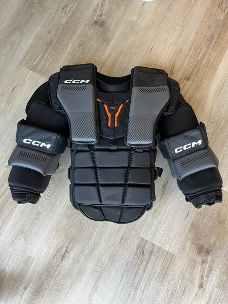 Large 2024 CCM Pro Spec Goalie Chest Protector Pro Stock (Used)