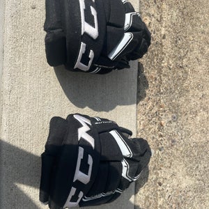 CCM QuickLite Gloves 11" (Used)