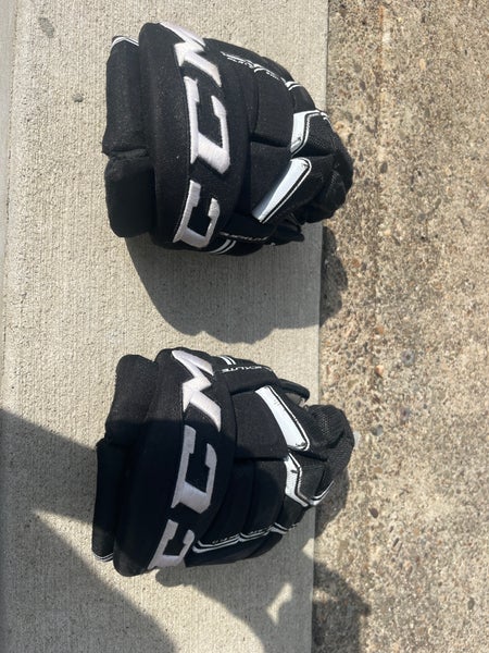CCM QuickLite Gloves 11" (Used)