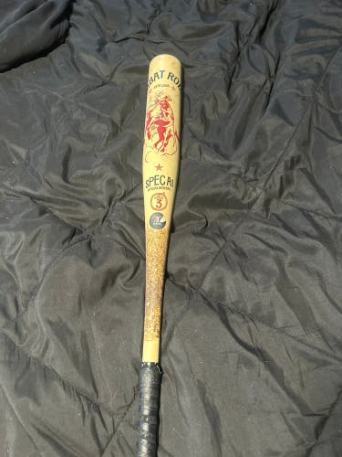 2025 Combat MFG Spec A1 Alloy BBCOR Certified Bat (-3) 29 oz 32" (Used)