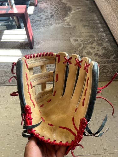 Wilson A2K JS22 Outfield Baseball Glove 12.75" (Used)