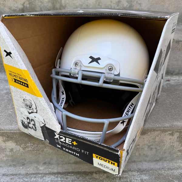 NEW Xenith X2E+ Standard Fit Youth Medium Football Helmet White Grey Face Mask 2023