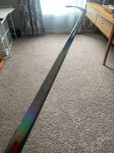Ccm jetspeed ft8 hockey stick
