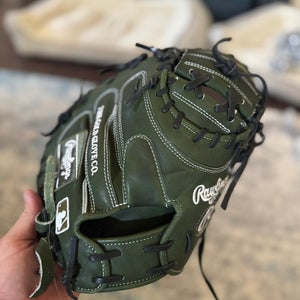 Rawlings Heart of the Hide RH Catcher's Baseball Glove 34" (Used)