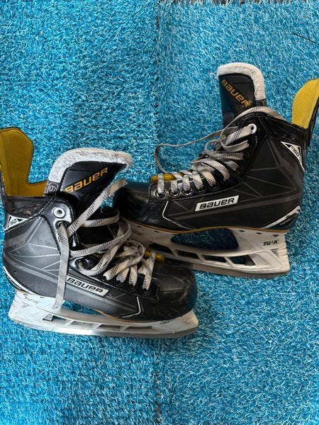 Intermediate Bauer Supreme S160 Hockey Skates Regular Width 6 (Used)
