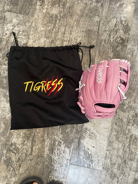 Tigress Softball Glove 11.5" (New)