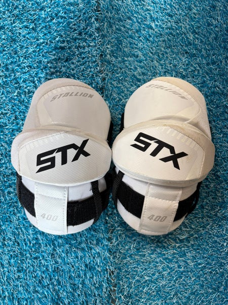 Medium Adult STX Stallion 400 Arm Pads (Used)