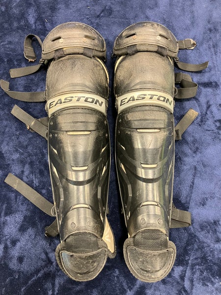 Black Youth Easton Elite X Catcher's Leg Guard (Used)