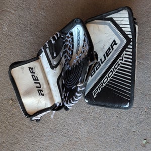 Bauer PRODIGY 2.0 Glove and 3.0 Blocker (Used)