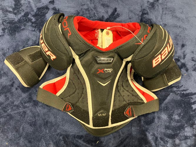 Medium Junior Bauer Vapor X pro lite Shoulder Pads (Used)