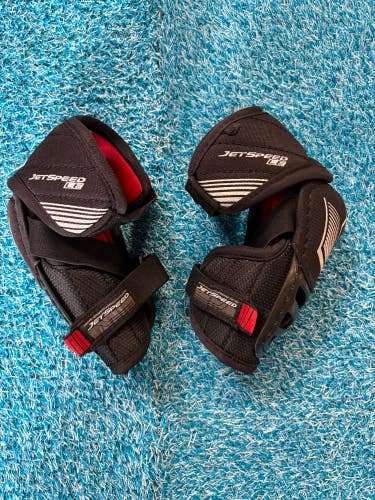 Junior Medium CCM JetSpeed LE Elbow Pads (Used)