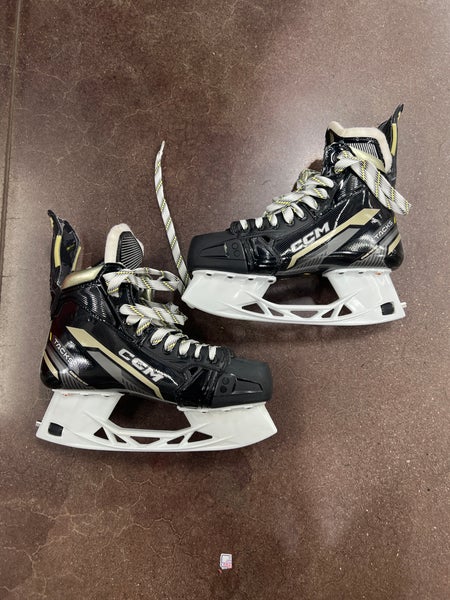 Senior CCM Tacks AS-590 Hockey Skates 8.5 (Used)