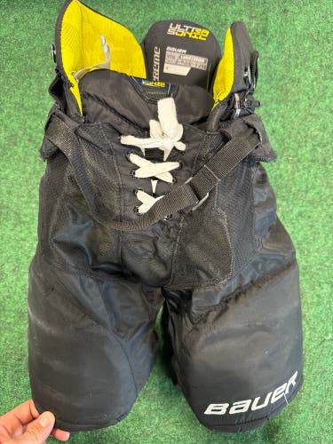 Black Bauer Supreme Ultrasonic Hockey Pants (Used) | Youth Large