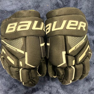Black Youth Bauer Supreme Mach Gloves 9" (Used)