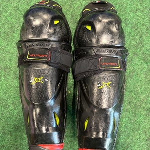 Junior Bauer Vapor 2X Pro Shin Pads 11" (Used)