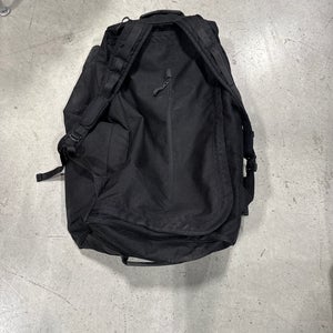 Black Bauer Pacific Rink Bag (Used) | 32”x18”x12”