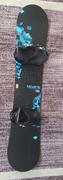 139cm BURTON CRUZER V ROCKER SNOWBOARD w JR. S-M BURTON RE-FLEX BINDINGS *USED*