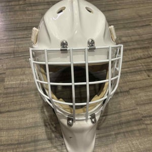Bauer 960 Certified Goalie Mask, Size Senior Medium