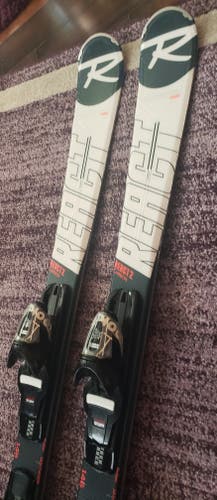 146cm ROSSIGNOL REACT 2 CARBON SKIS w/LOOK10 EZ ADJUST BINDINGS *USED* CLEANED