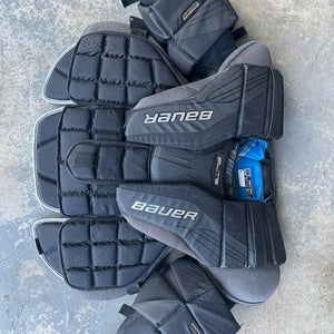 Small 2020 Bauer Elite Goalie Chest Protector (Used)